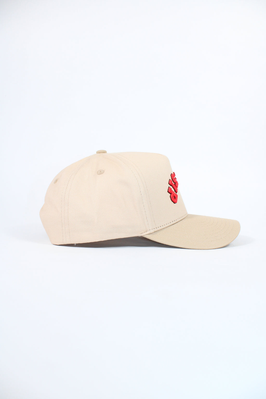The Sip cream hat