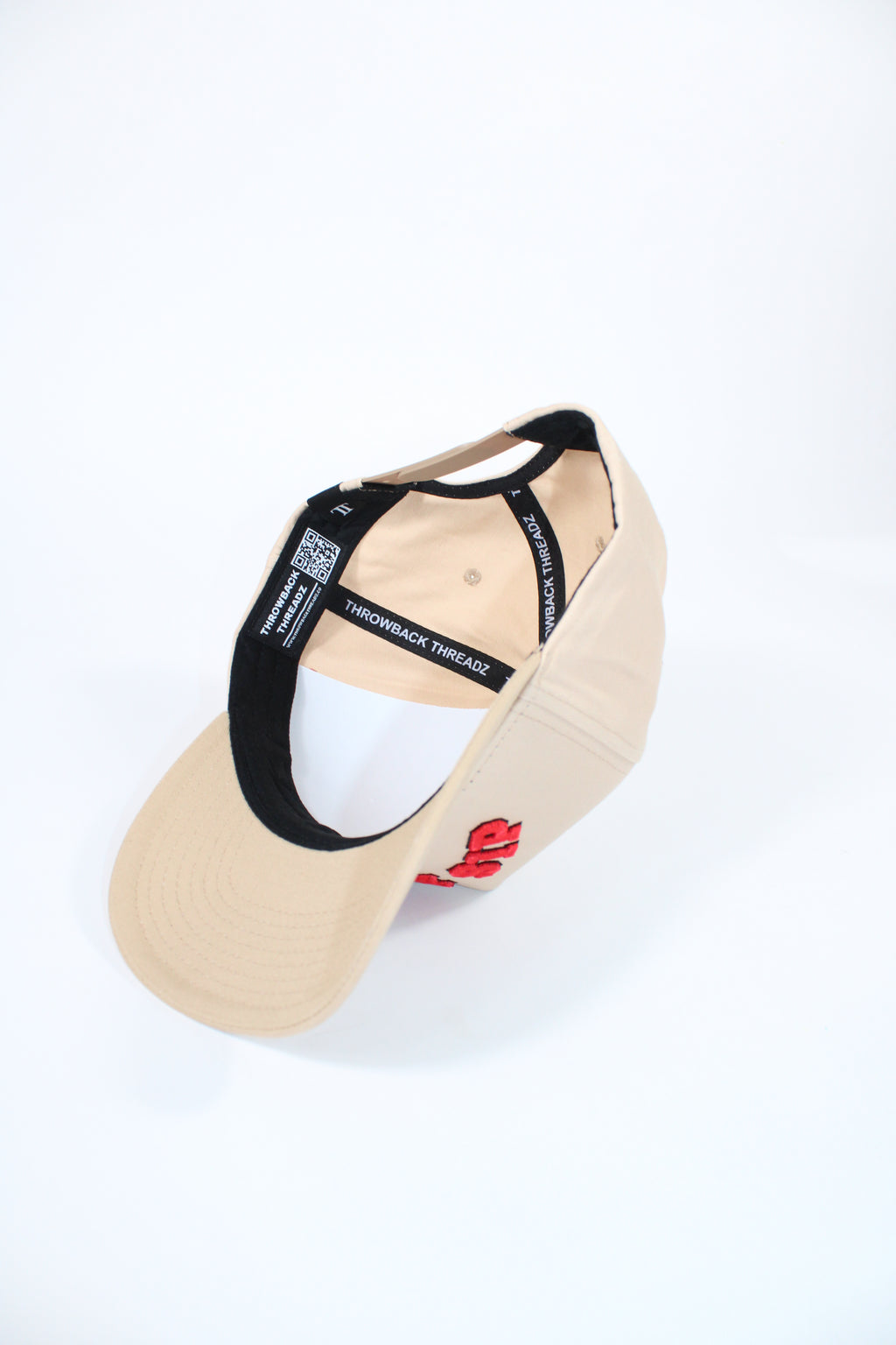 The Sip cream hat